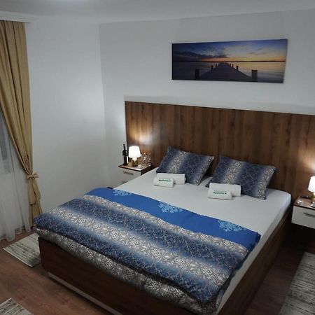 Apartments Manitovac M Никшич Экстерьер фото