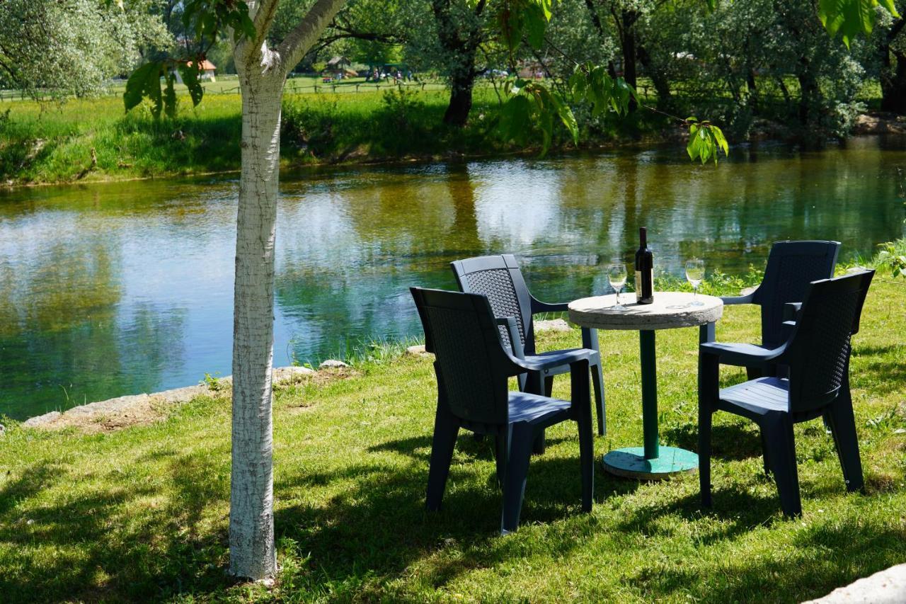 Apartments Manitovac M Никшич Экстерьер фото