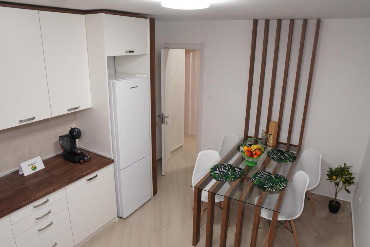 Apartments Manitovac M Никшич Экстерьер фото