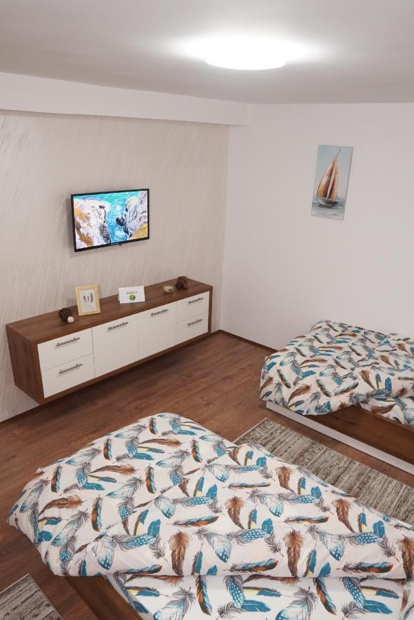 Apartments Manitovac M Никшич Экстерьер фото