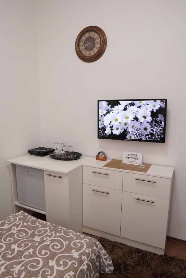 Apartments Manitovac M Никшич Экстерьер фото